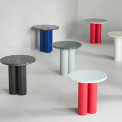 Sidobord Dit table